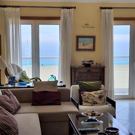 Nazare Apartamento Em Frente Ao Mar Exterior foto